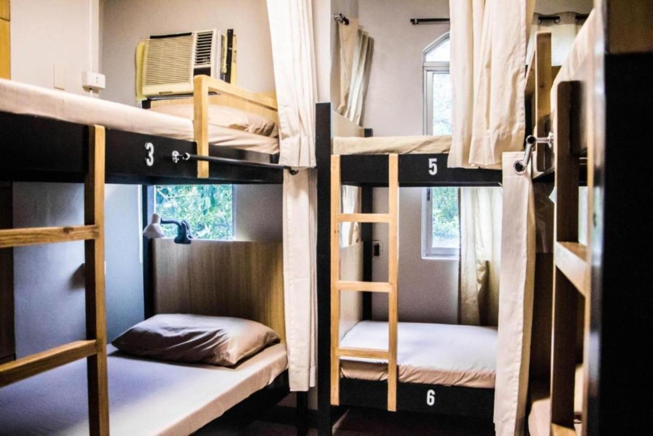 Bunks Hostel (Adults Only) Cebu Zewnętrze zdjęcie